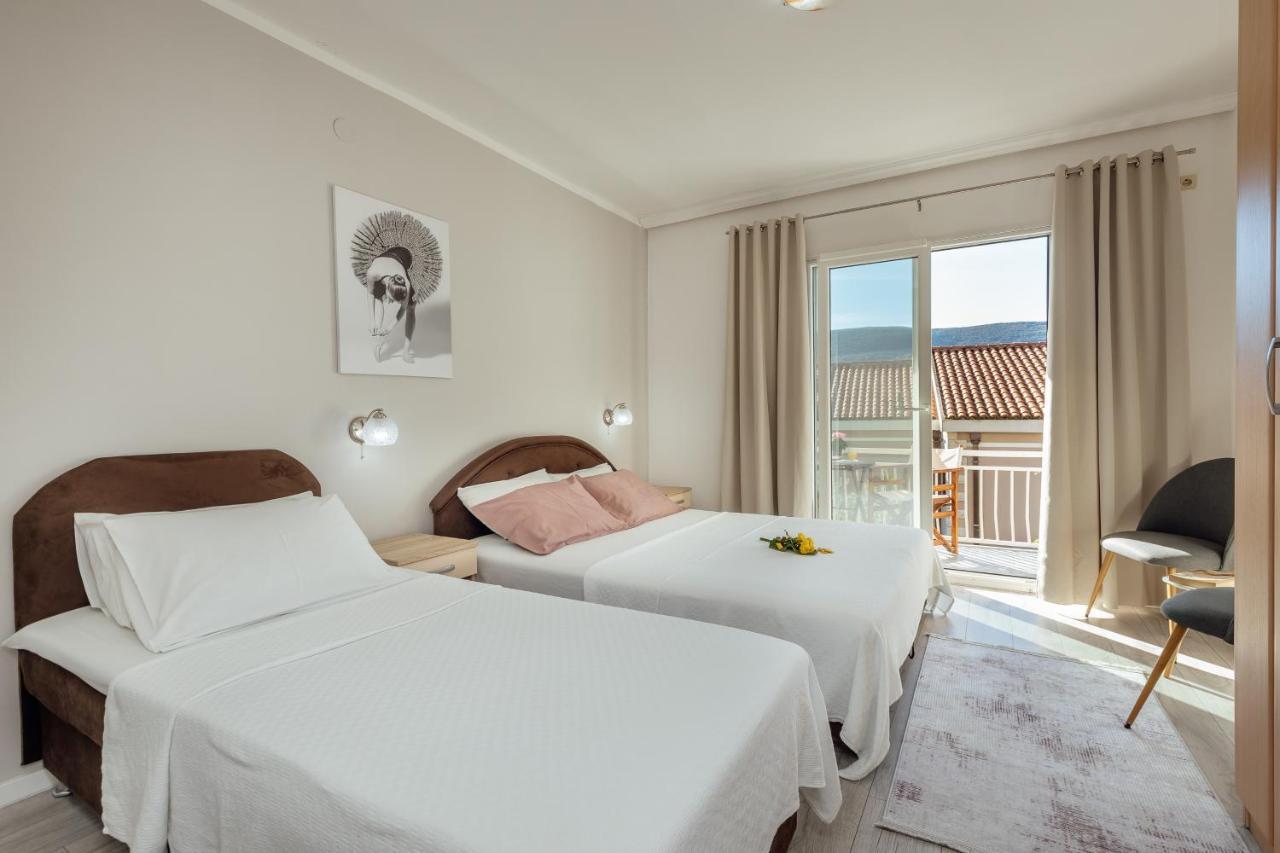 Apartmani Vico Herceg Novi Eksteriør bilde