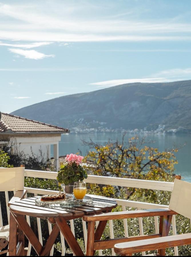 Apartmani Vico Herceg Novi Eksteriør bilde